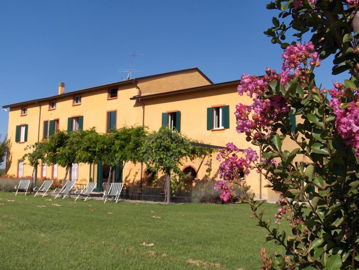 Agriturismo Le Colombaie Bed and Breakfast Busseto Esterno foto